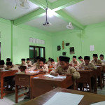 Mengatasi Perbedaan Cara Hormat Santri Terhadap Guru Formal dan Guru Ngaji
